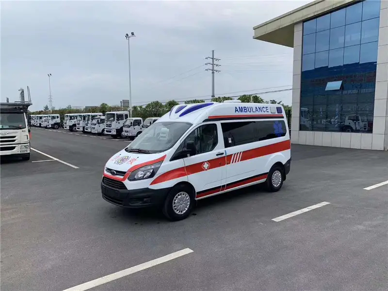 恭城救护车出租